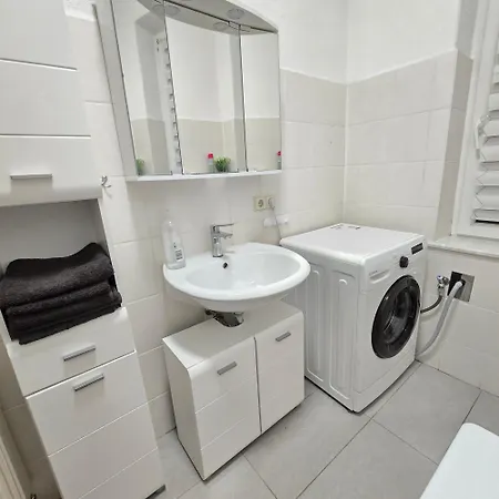 5 Apartment Gera